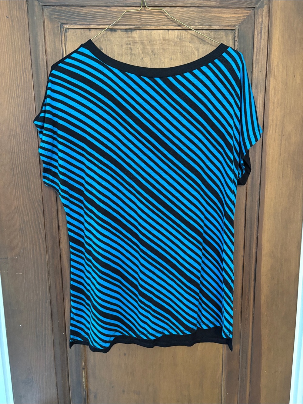 Black & Blue Diagonal Stripe Women's Top
